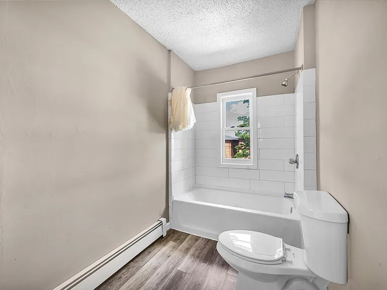63 Seyms St #3 — Photo 22