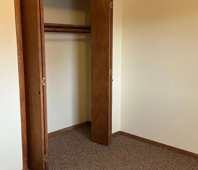 2614 W Mendenhall St — Photo 23