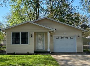 1617 W Park Ave, Champaign, IL