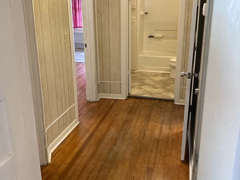 421 Rutherford St — Photo 15