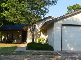 9402 E Franklin Rd, Norman, OK 73026