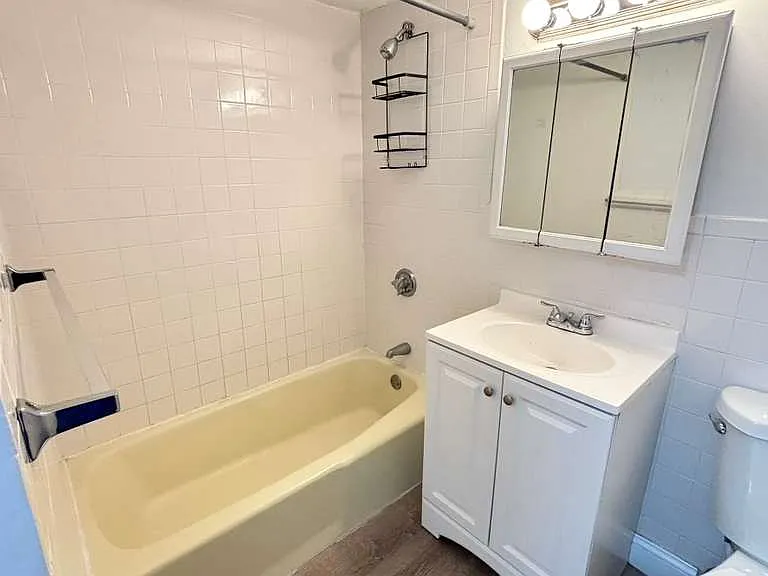 77 Arlington St #3 — Photo 8