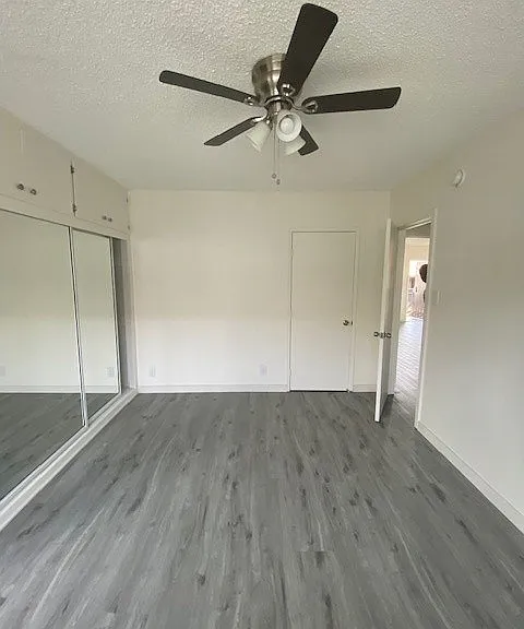 4014 Stevely Ave. — Photo 25
