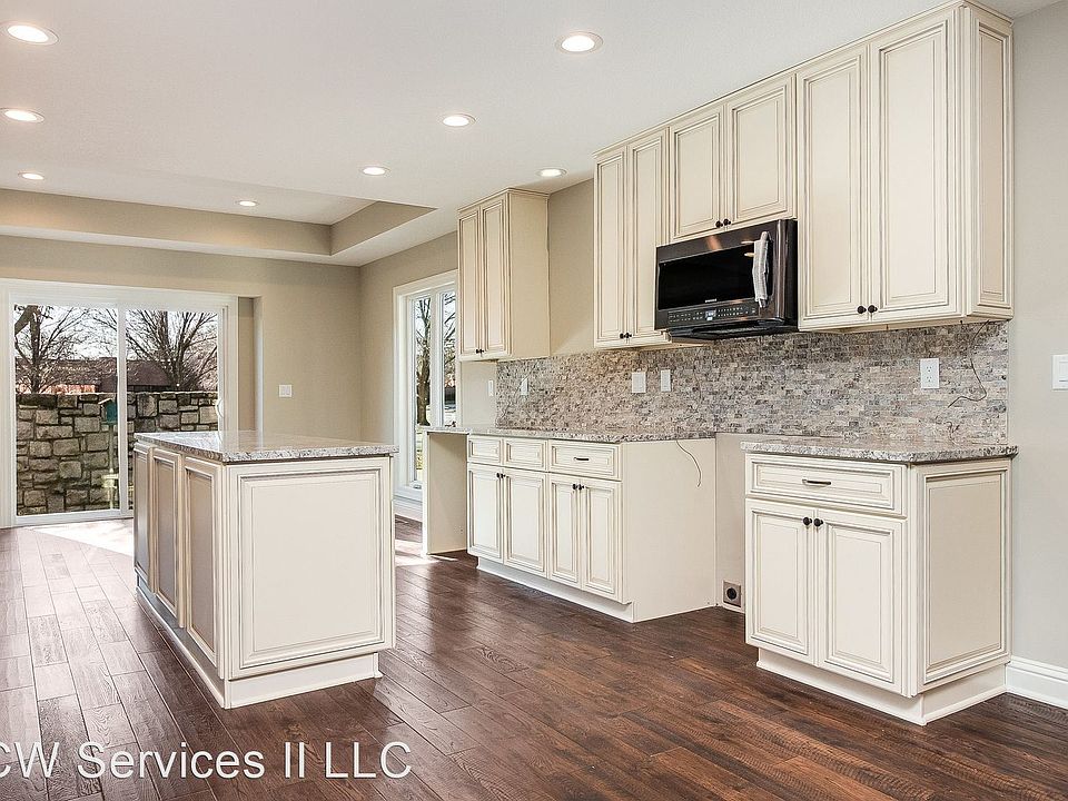 1st image of 11133 Ash St #11133