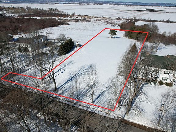 2nd image of Old Post Rd