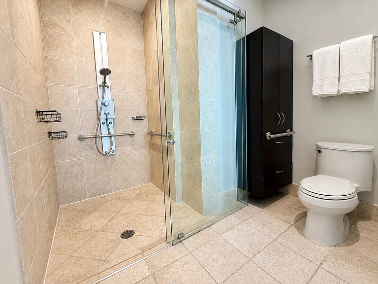 18201 Collins Ave #3502 — Photo 10