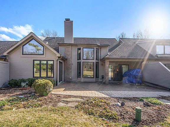 3rd image of 4560 Cottonwood Dr