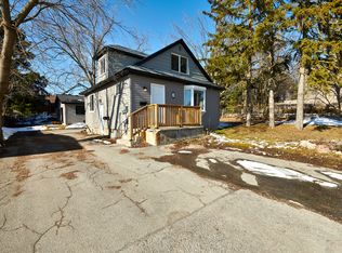 210 Owen St #2, Barrie, ON L4M3J2