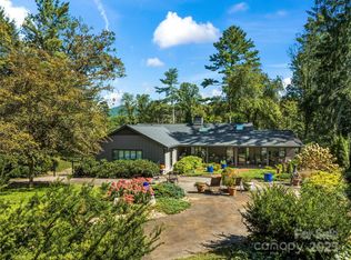 5 Busbee Rd, Asheville, NC 28803