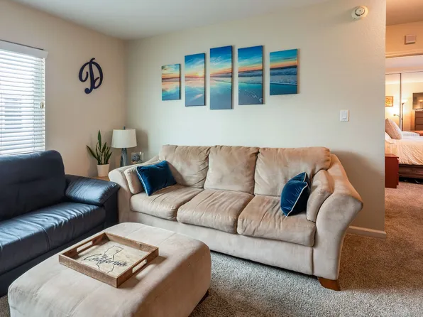 6666 Beadnell Way Unit 21, San Diego, CA 92117