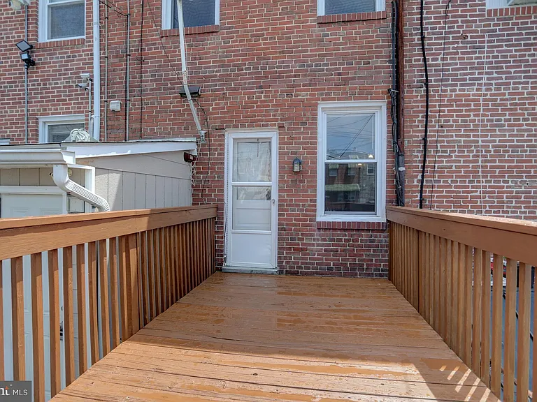 434 Folcroft St #A — Photo 21