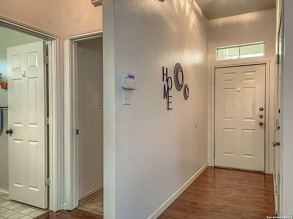 4th image of 5338 Argyle