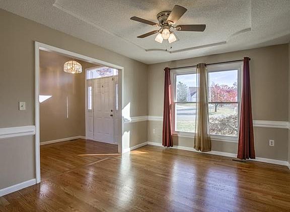 5th image of 8418 NW Winter Ave