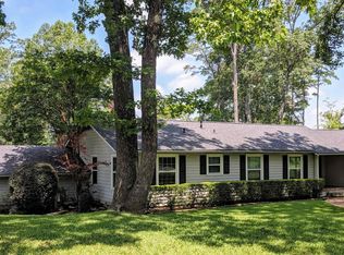 1301 N High St, Longview, TX 75601