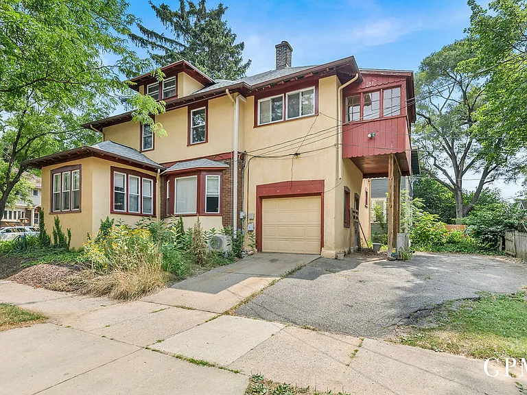 1400 Dunham St SE #2 — Photo 3