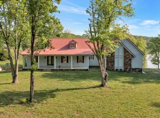 242 Woodruff Ln, Cadiz, KY 42211