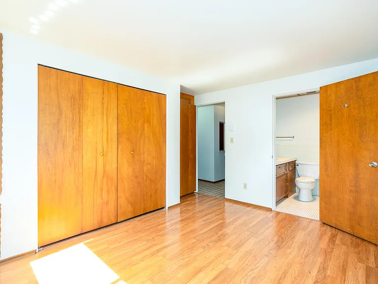 7013 Seaview Ter SW #B — Photo 17
