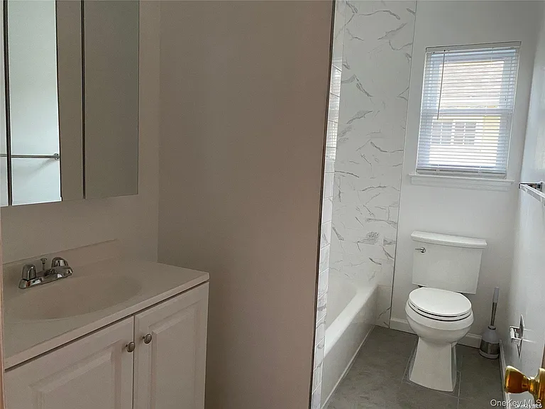 69 Inwood Rd #2 — Photo 9