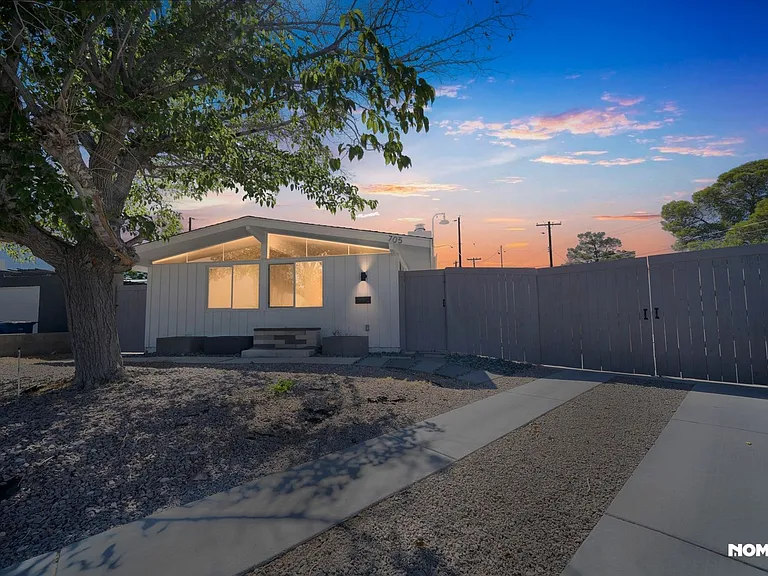 705 Osprey Cir — Photo 3