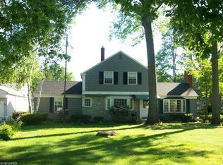 31341 Lake Rd, Bay Village, OH 44140