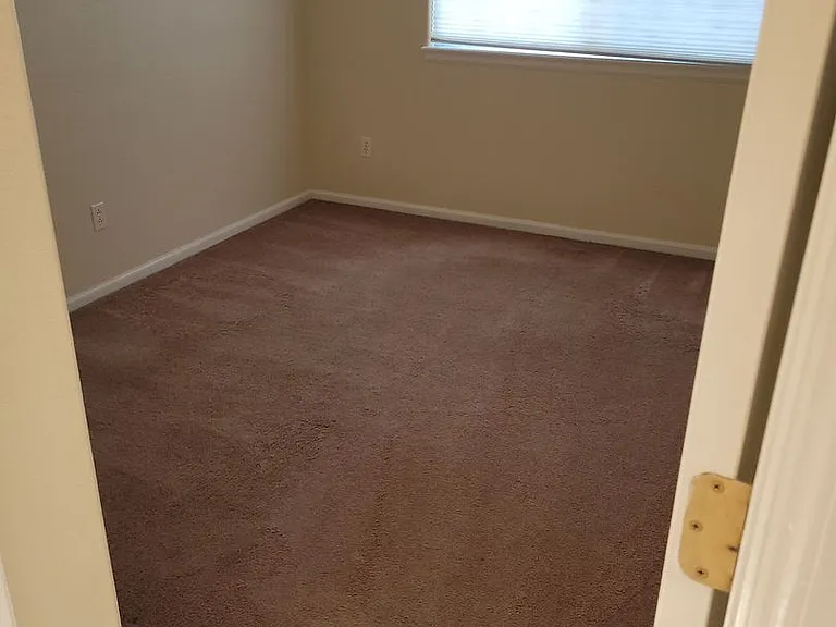 1703 Whitehall Dr #2-H — Photo 18