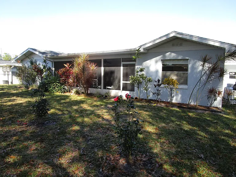 2641 Greenacre Dr — Photo 22