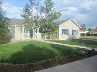 166 49th Avenue Pl, Greeley, CO 80634
