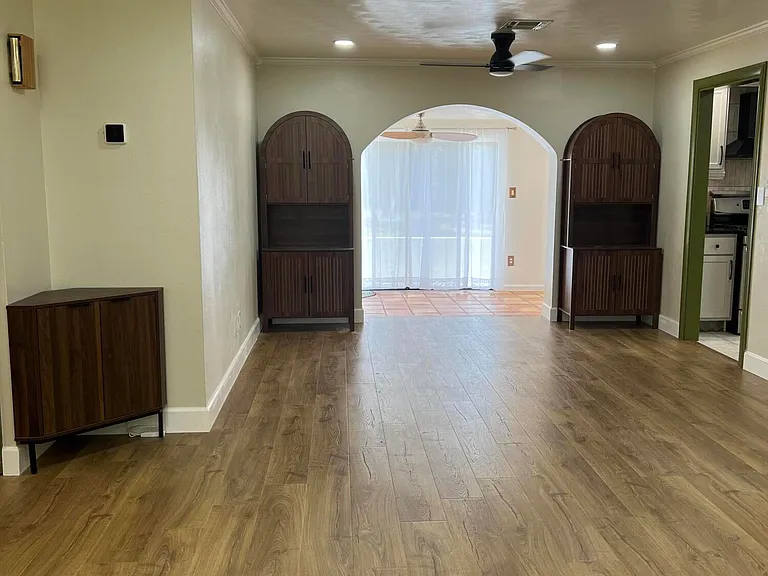 730 Glade Rd — Photo 25