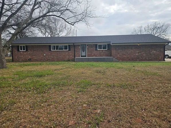 219 E Ozark St, Morris, OK 74445