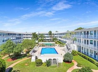 15610 NE 6th Ave APT 18C, North Miami Beach, FL 33162