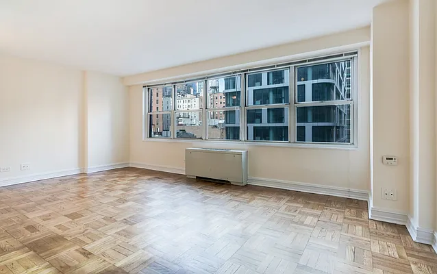 Rented by Anchor Associates | media 25