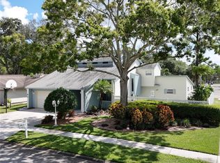 6888 118th Pl, Largo, FL 33773