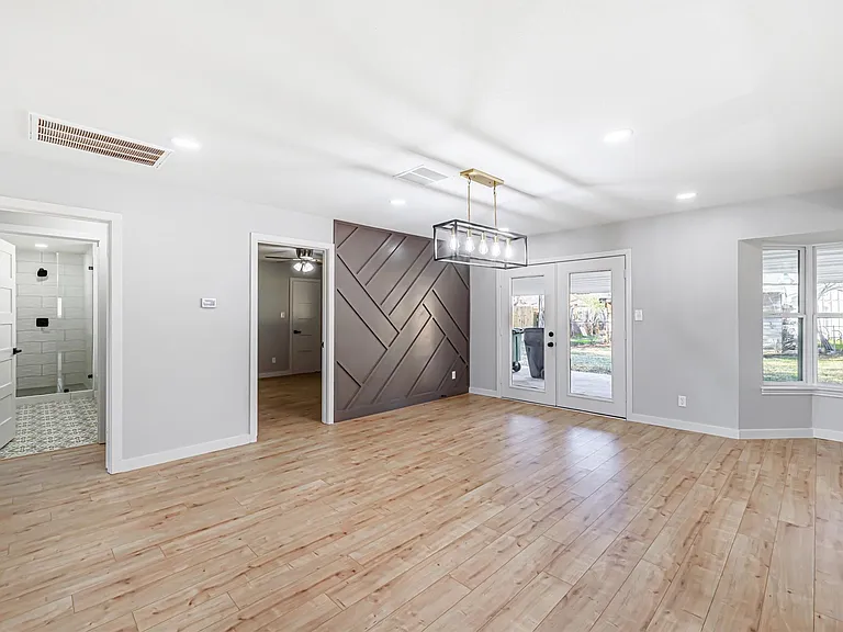 8518 Cedel Dr — Photo 8