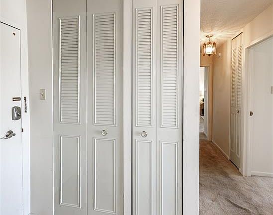 4th image of 411 Lakewood Cir APT C1203