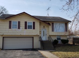2924 E 223rd St, Sauk Village, IL 60411