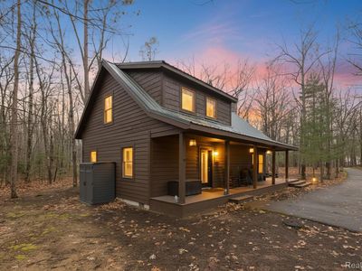150 N East Mullett Lake Rd, Indian River, MI, 49749