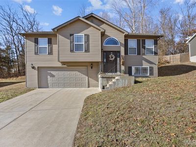 5641 Hawks Landing Dr, Hillsboro, MO, 63050