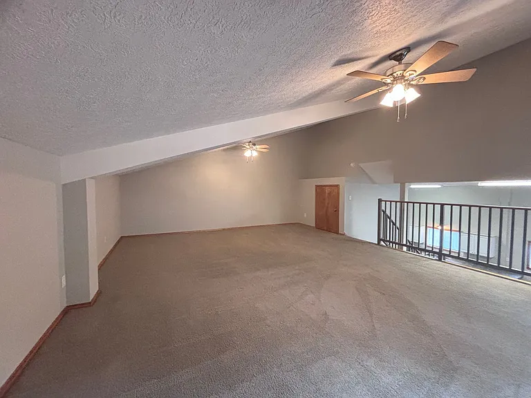 1420 SE Township Rd — Photo 12
