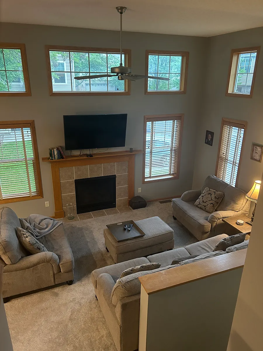 Building Photo - 8421 Cedarview Cir