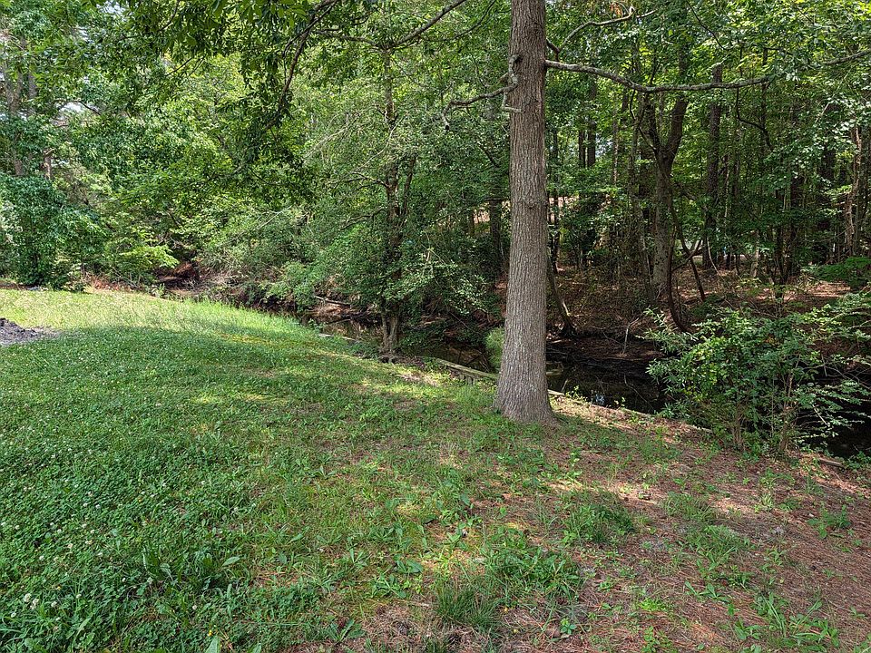 2nd image of 12208 Duck Ln