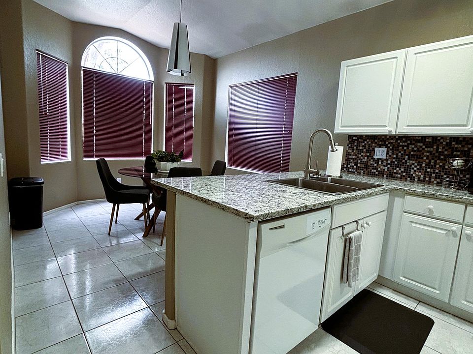 Off kitchen dining area is spacious and has the feel of a comfortable coffee shop vibe.