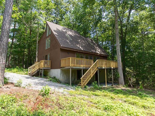 144 Club View Dr