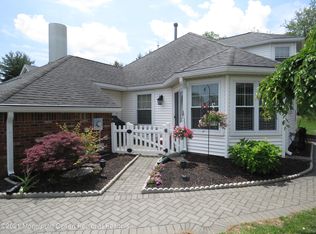 179 Loganberry Ln, Freehold, NJ 07728