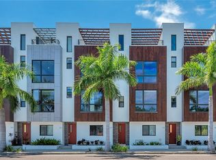 122 8th St N, Saint petersburg, FL 33701