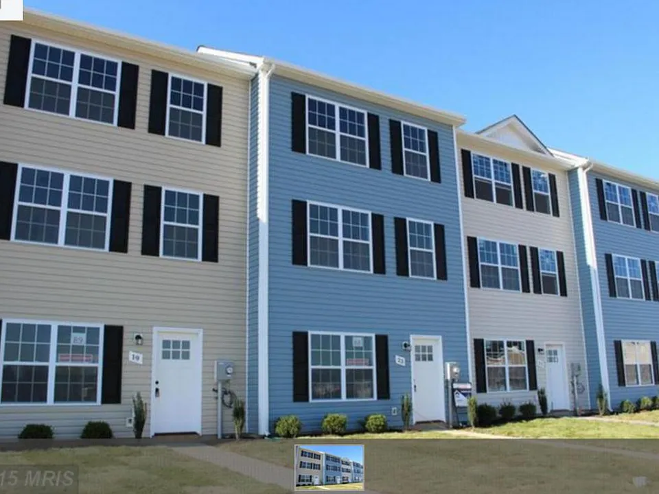 23 Baltic Ct