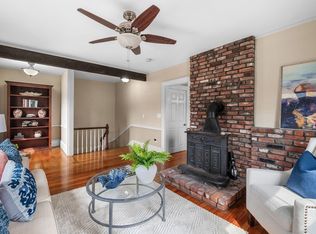 1 Maverick St FLOOR 2, Marblehead, MA 01945