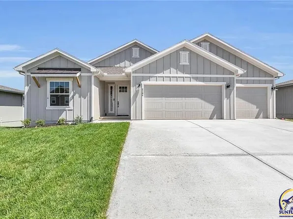 1476 N 162nd Ct, Basehor, KS 66007