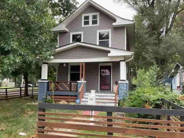 1239 SW Washburn Ave, Topeka, KS 66604