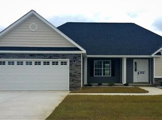 2807 Ange St, Winterville, NC 28590