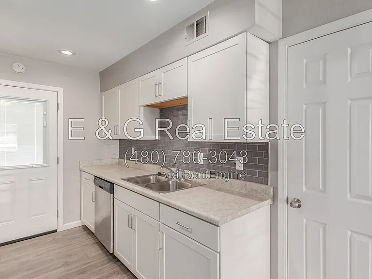 4530 E Camino Cir #2 — Photo 7